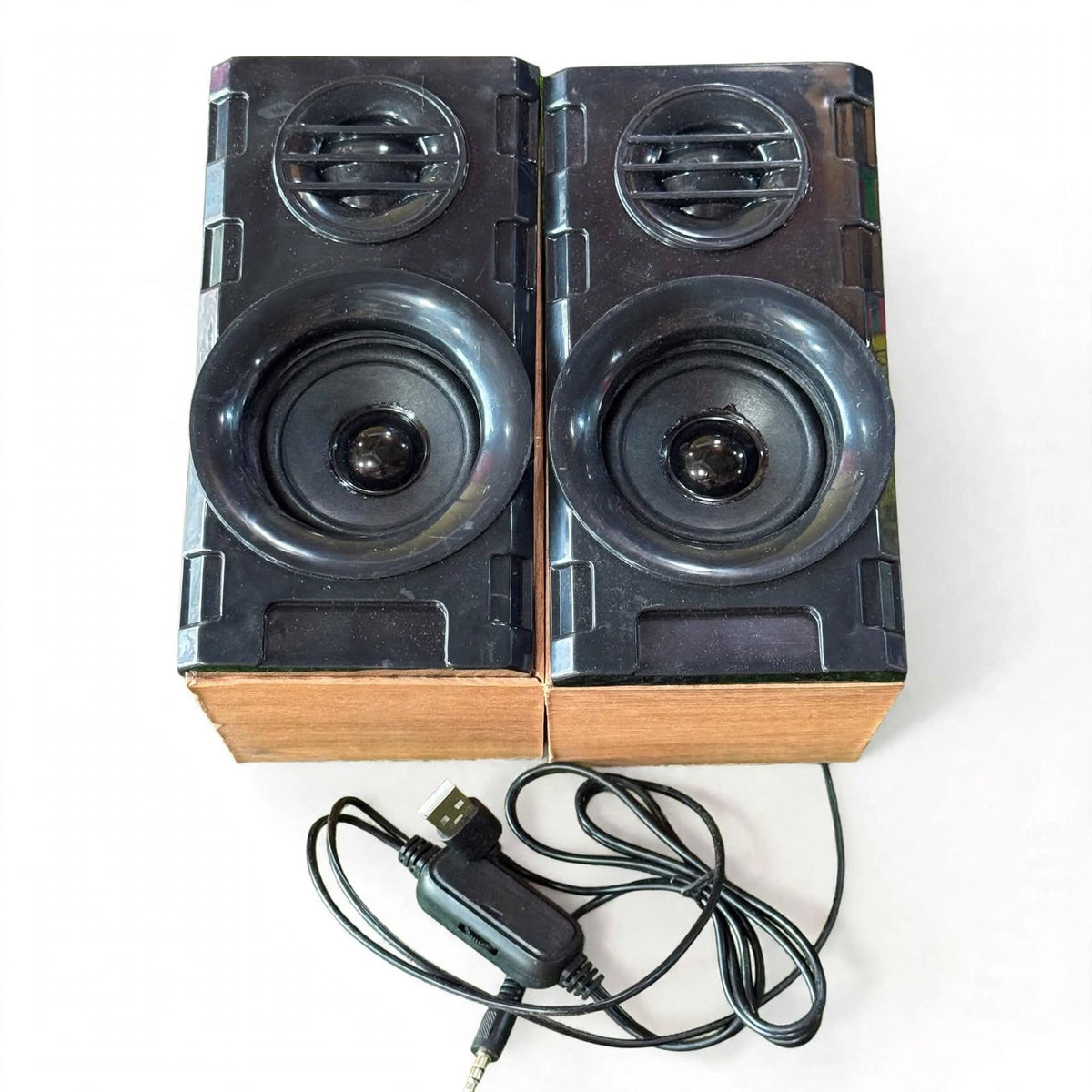 FT-165 Prime USB 2.0 Multimedia Speakers